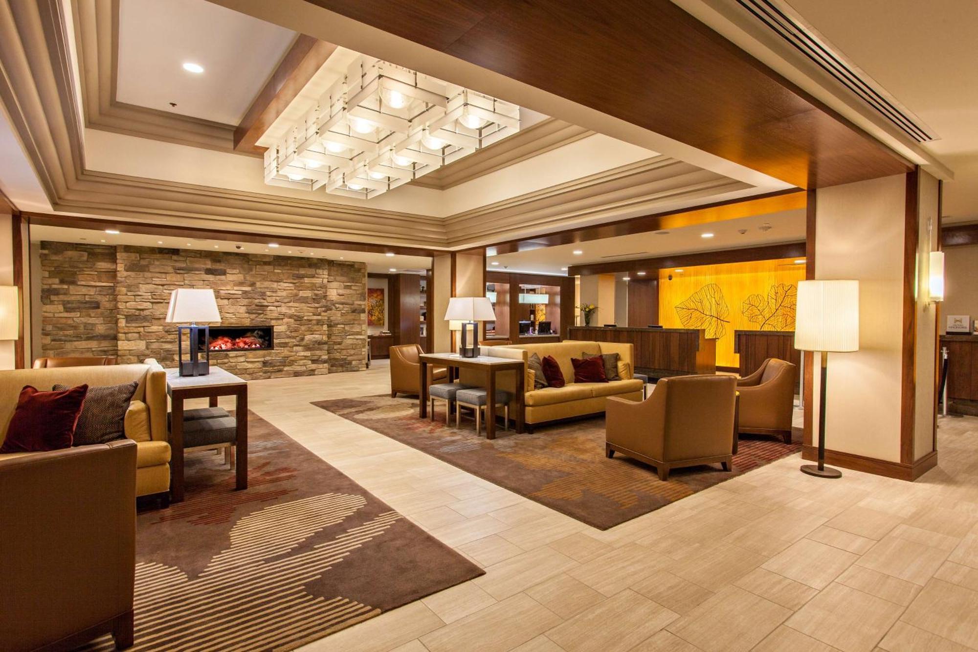 Doubletree By Hilton Pittsburgh-Green Tree Crafton Buitenkant foto